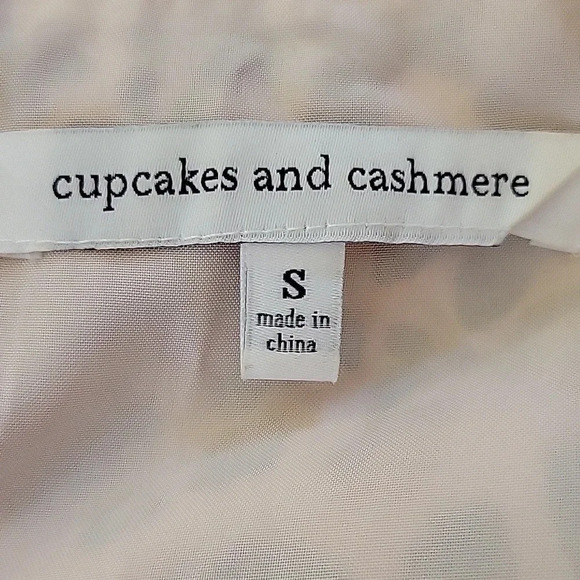 Cupcakes & Cashmere Animal Print Dress - Picture 4 of 5